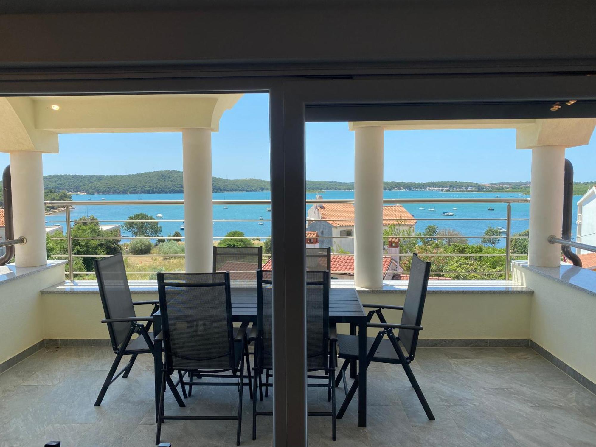 Villa Livi - Luxury Sea View Appartments Medulin Exterior foto